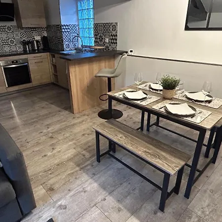 Apartment Le 23 - Bel De Caractere Au Centre Historique Clermont-Ferrand